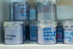 Radioaktive Stoffe in marinen Organismen nachweisen und die Ergebnisse bewerten