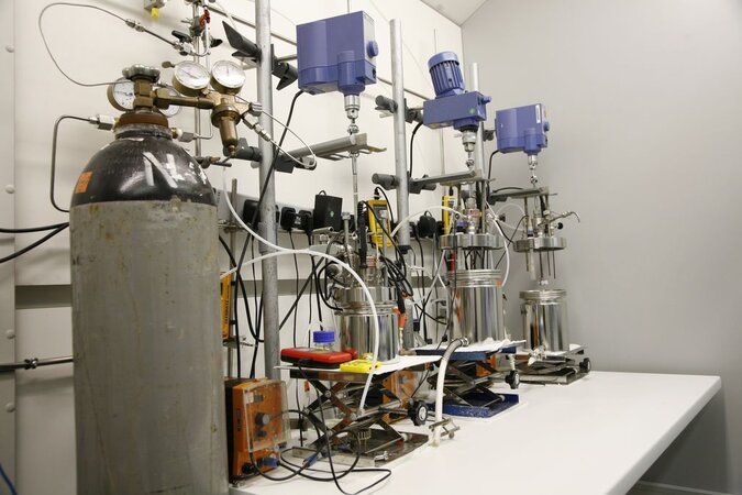 Reihe mit 3 Edelstahldruckautoklaven