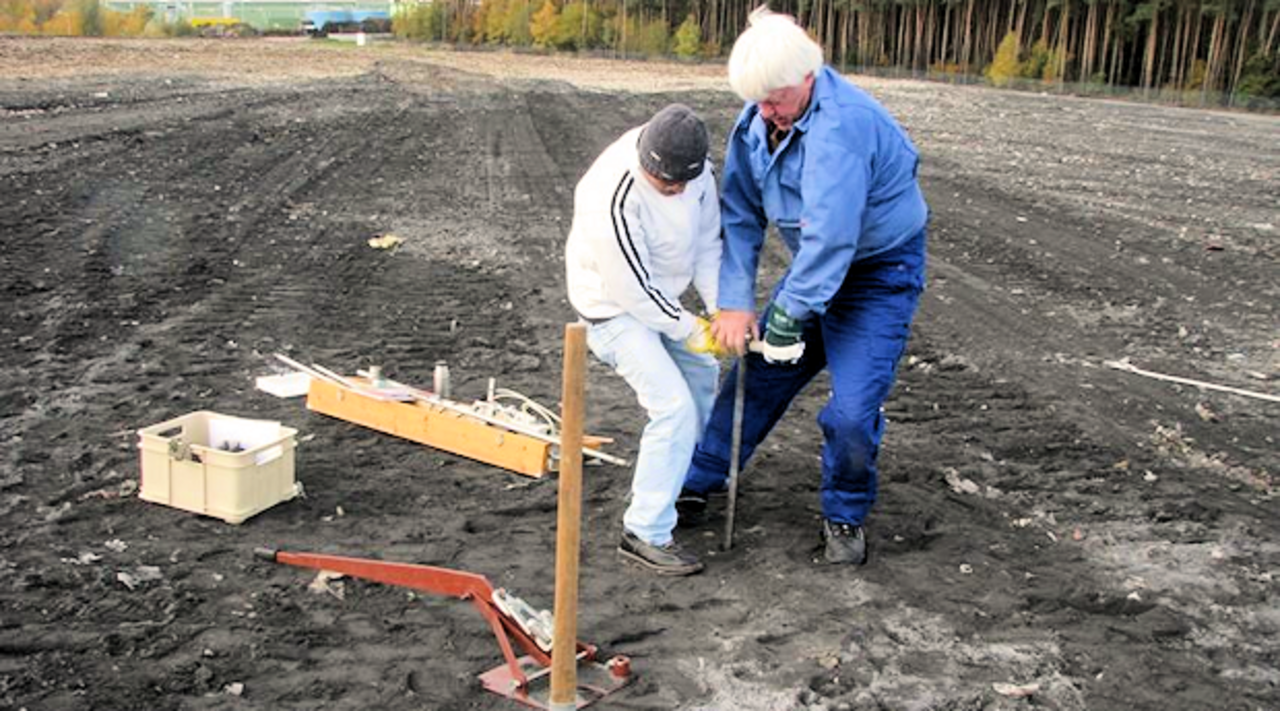 Sampling of the landfill material