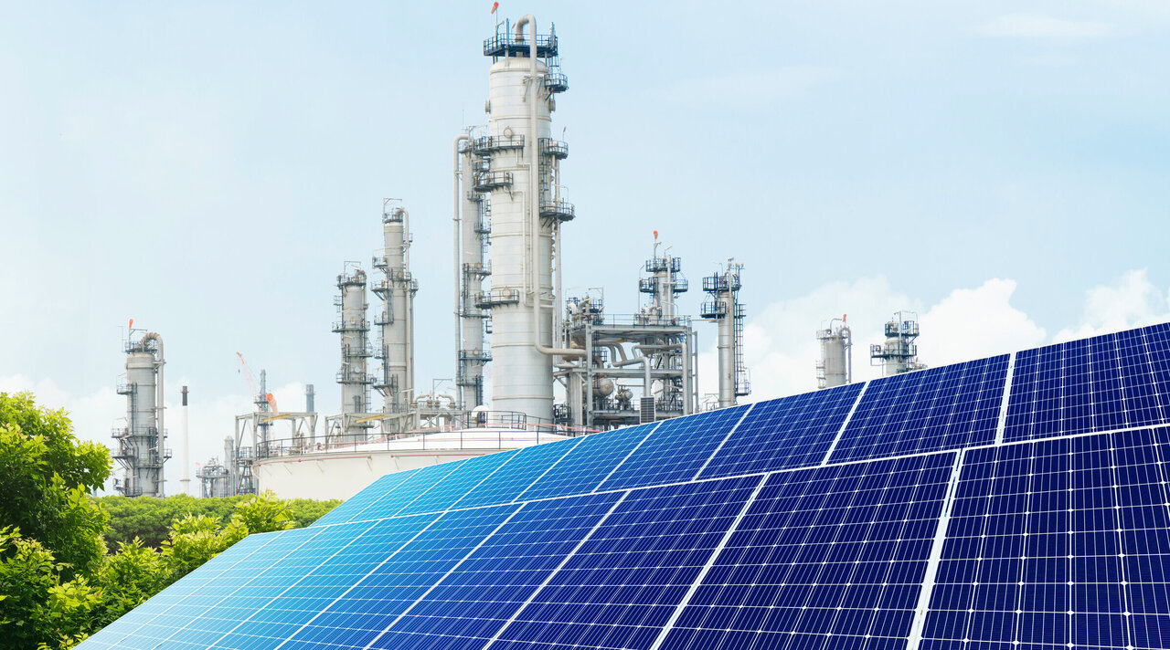Solar panel- Renewable energy for Oil refinery plant from industry zone