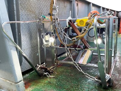 The epibenthic video sledge on board the research vessel