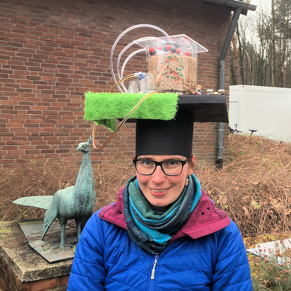 Annelie Säurich mit Doktorhut