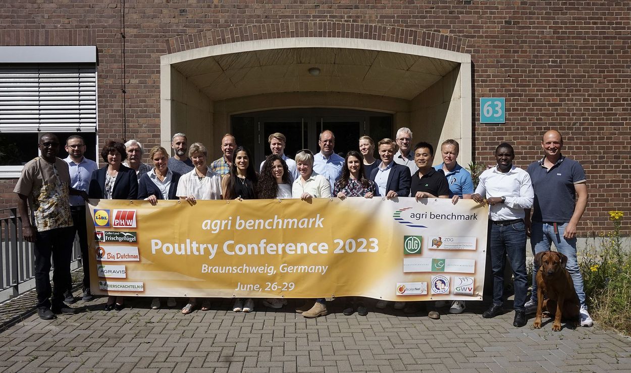 Gruppenfoto der Teilnehmer der Poultry Konferenz in Braunschweig, Deutschland 2023