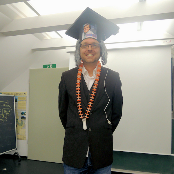 Stefan Frank with doctoral cap