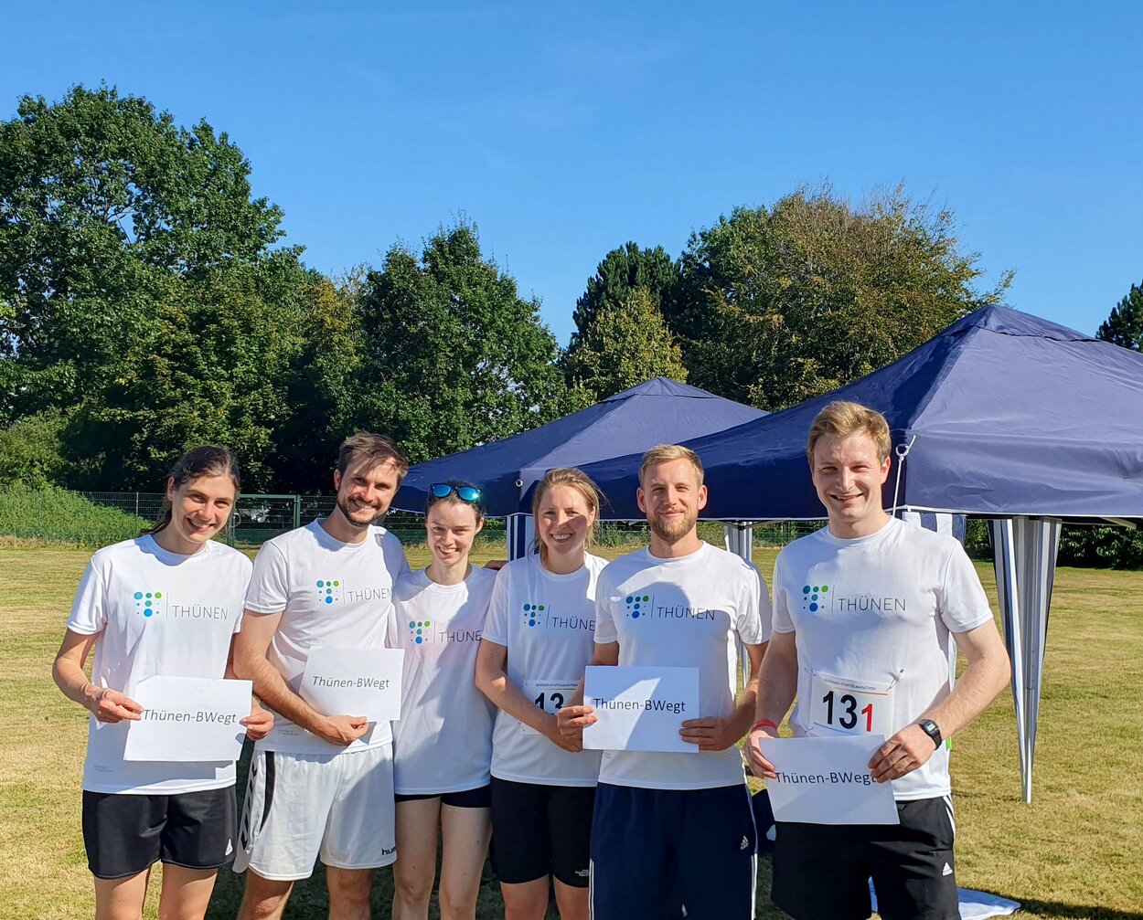 Teamfoto vom Behörden-Staffelmarathon am 7. September 2023 Teamfoto vom Behörden-Staffelmarathon am 7. September 2023