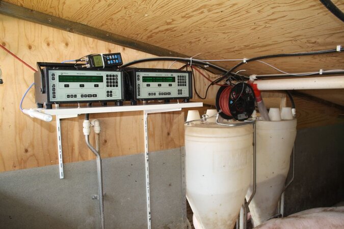 Click to zoom image Measurement of ammonia in animal house air