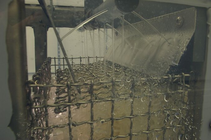 Test facilities for the cleaning of exhaust air from poultry stables 