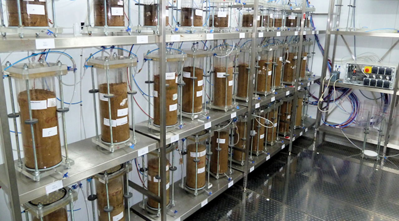 Automatisiertes Bodeninkubationssystem für eine kontinuierliche Erfassung von Gasflüssen am Thünen-Institut, Braunschweig