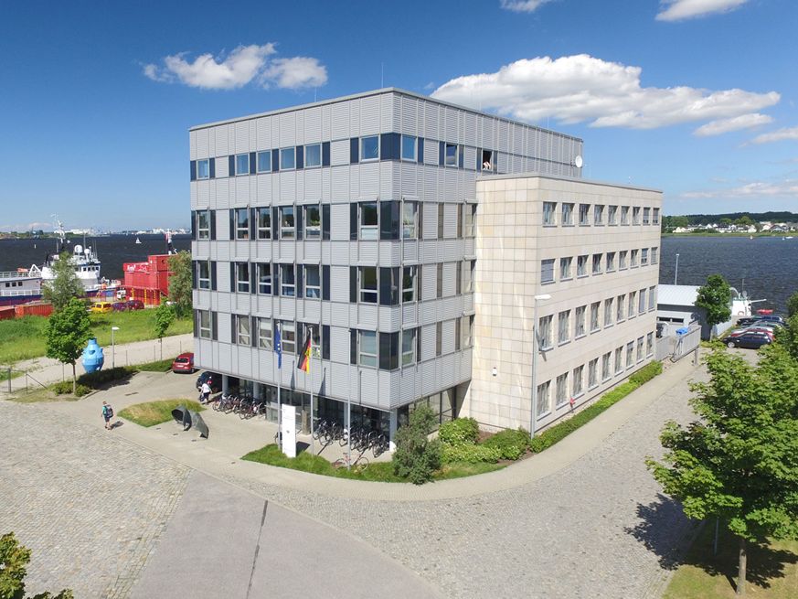 Drohnenaufnahme des Dienstgebäude des Thünen-Instituts in Rostock