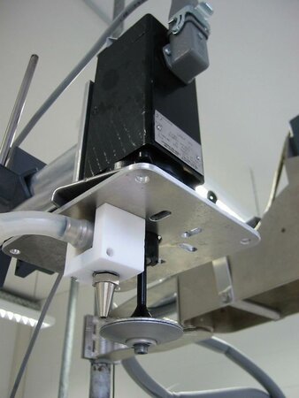 JetCutter for bead-shaped support material (Ø = 0.2 – 1 mm) 