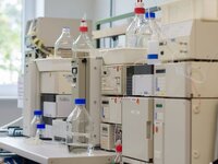 HPLC system with UV und RI detection