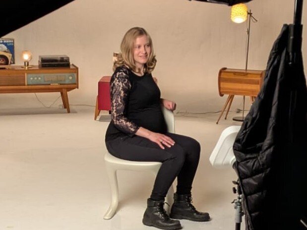 Dr. Ann Hipp im ZDF-Fernsehstudio