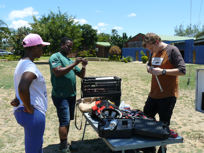 Arbeiten mit unseren südafrikanischen Partner in Vuwani, Provinz Limpopo, Südafrika