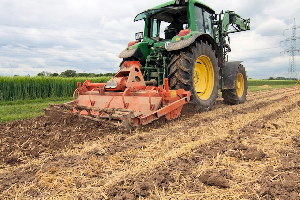 Incorporation of digestate slurry after trailing hose application at the Soest field site (North-Rhine Westphalia)