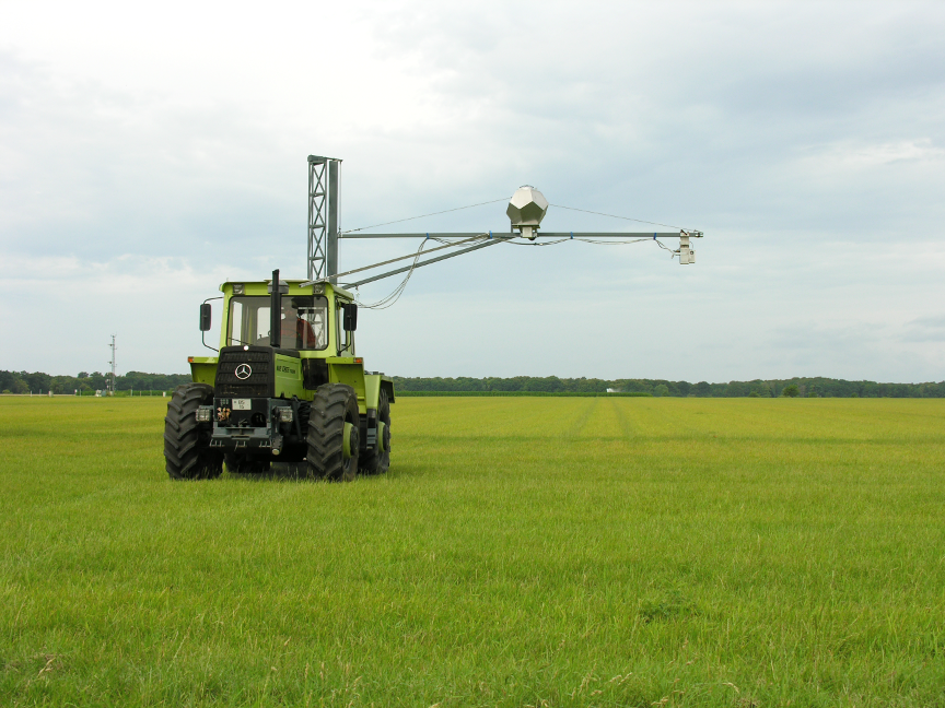 Bodenschutz, Präzisionslandwirtschaft, Bewässerung Bodenschutz, Präzisionslandwirtschaft, Bewässerung
