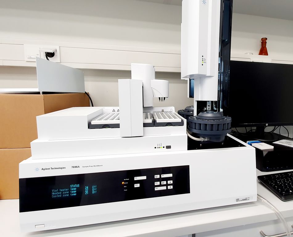 Foto von Labor-Messgerät